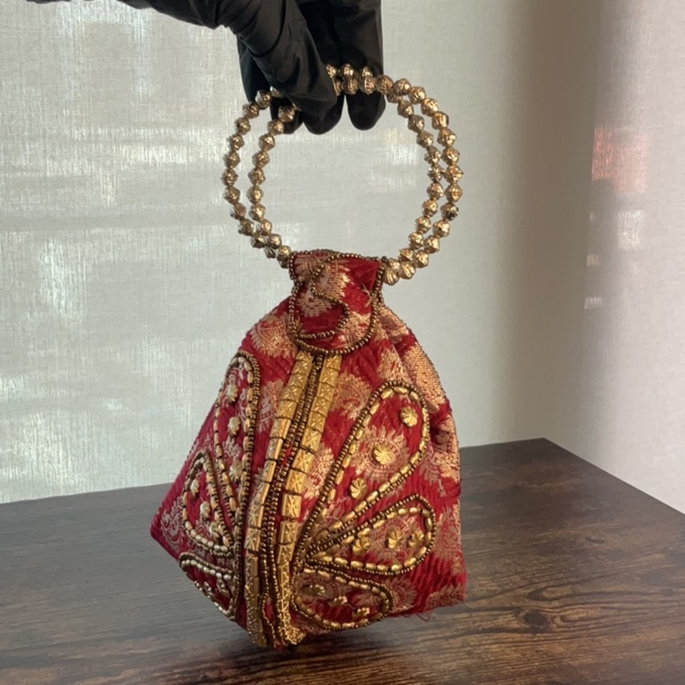 Indian Inspired Red Gold Clutch Purse - Picture 2 of 5